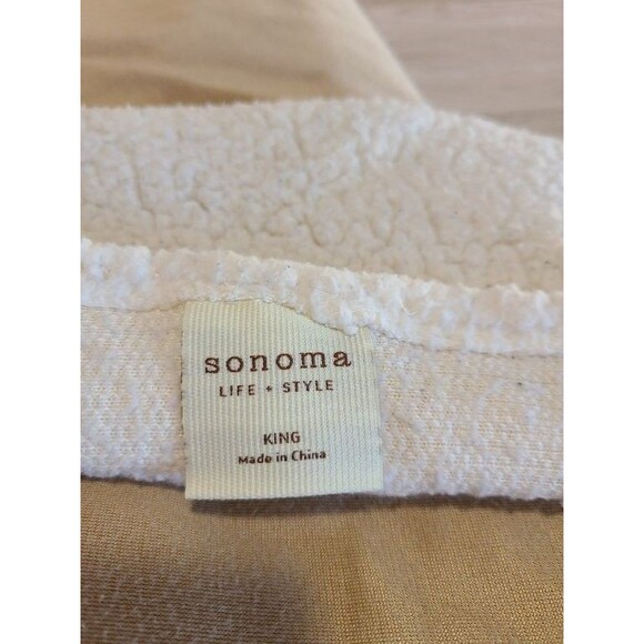 Sonoma King Comforter Set Camel – Reversible Micromink Sherpa 3-Piece Bedding - Picture 5 of 6